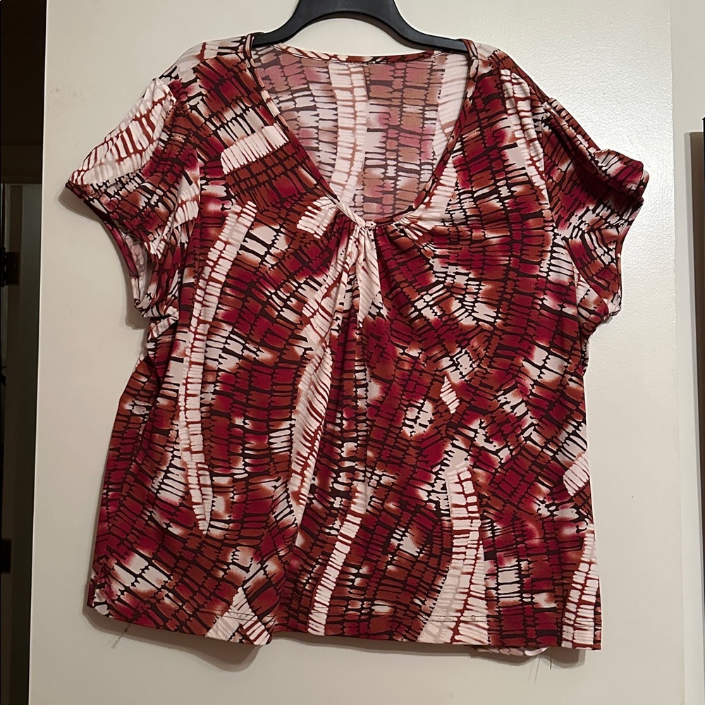 Red Rust and White Patterned Blouse - Picture 2 of 4